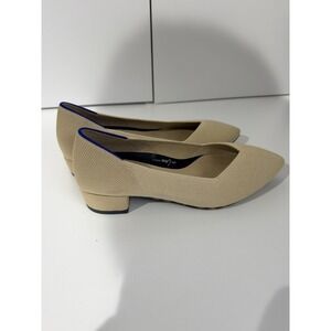 Rothys The High Point Pump Size 6 Sandstone 214-003 Low Pointed Toe Knit Heel 1